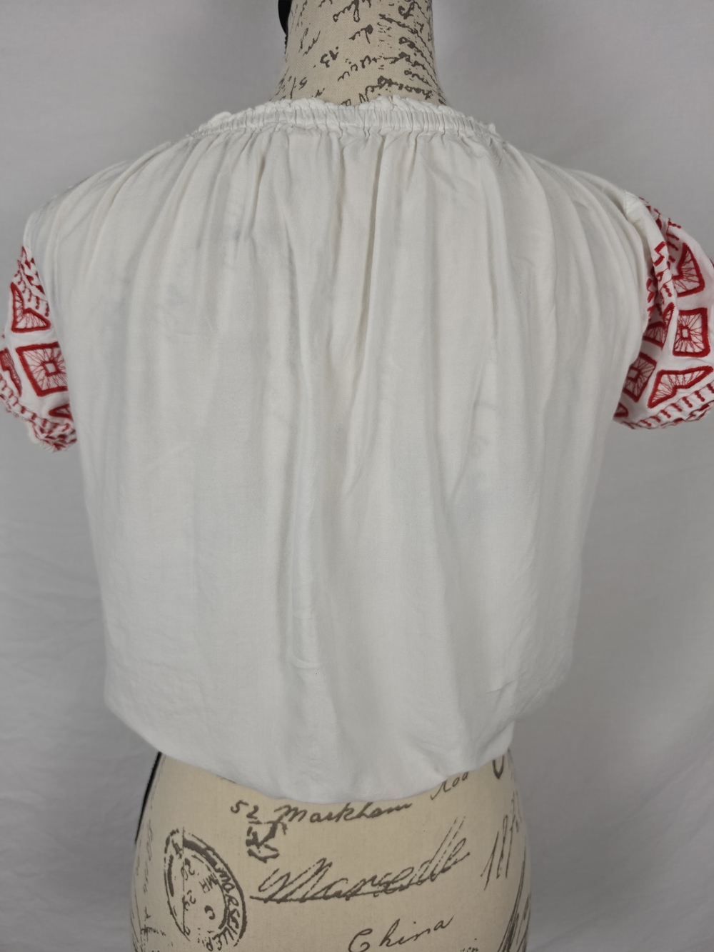 Boho Red Embroidered Crop Top White Short Puff Sleeve Peasant Blouse - Picture 3 of 4